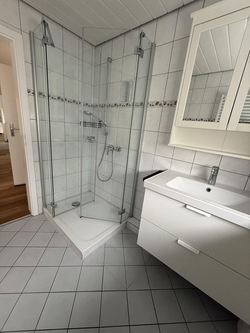 Pronájem byt 4+1 - , Bádensko-Württembersko, 91 m² - 5