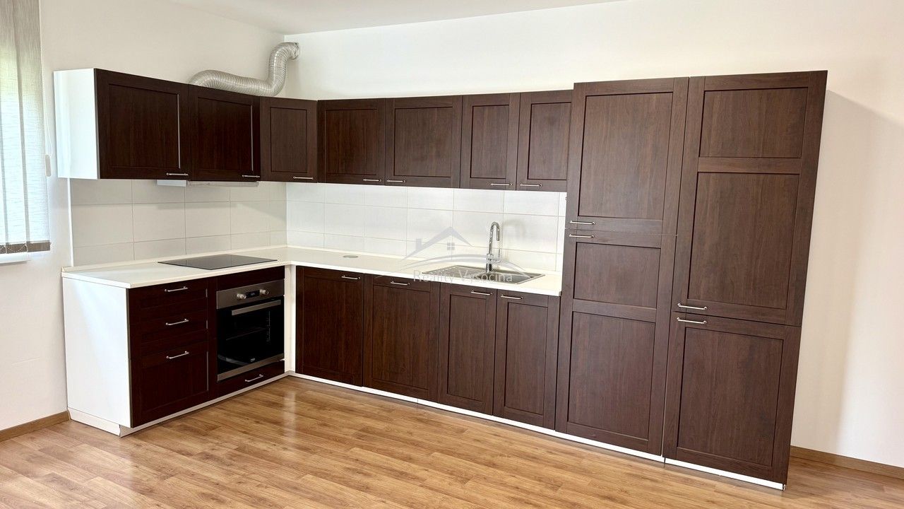 Pronájem byt 3+kk - Stromovka, Havlíčkův Brod, 91 m²