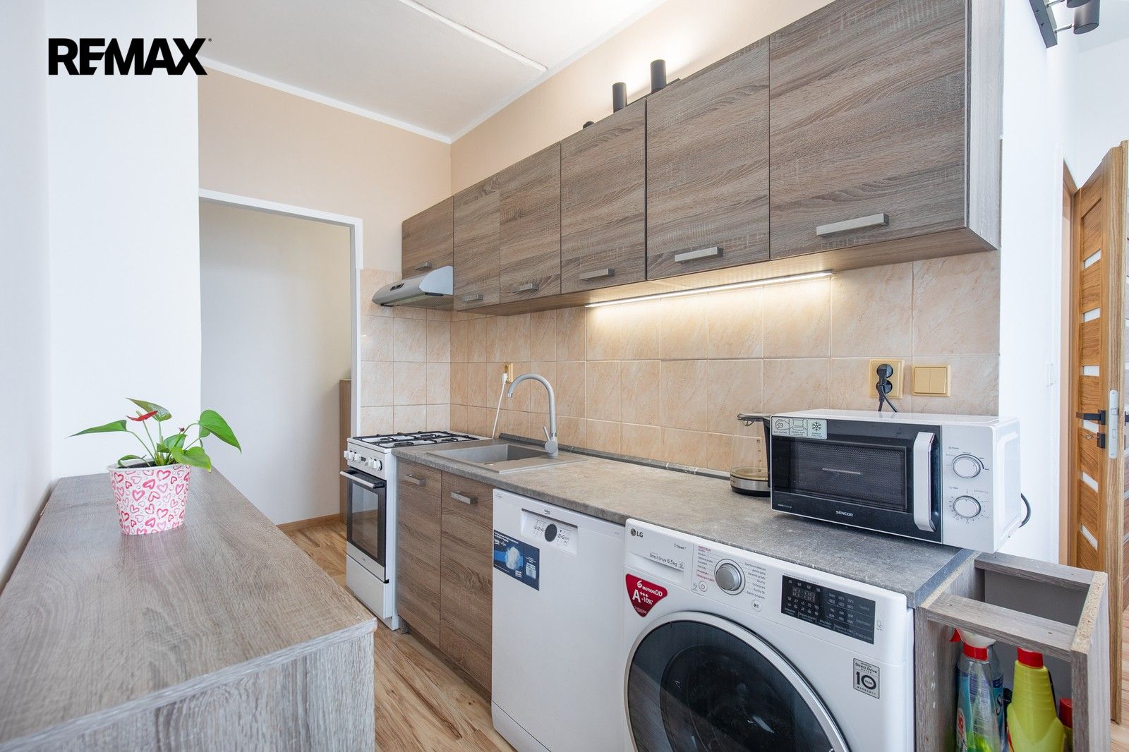 Byt 3+1 · 63 m² · M. G. Dobnera 2941, Most - 4