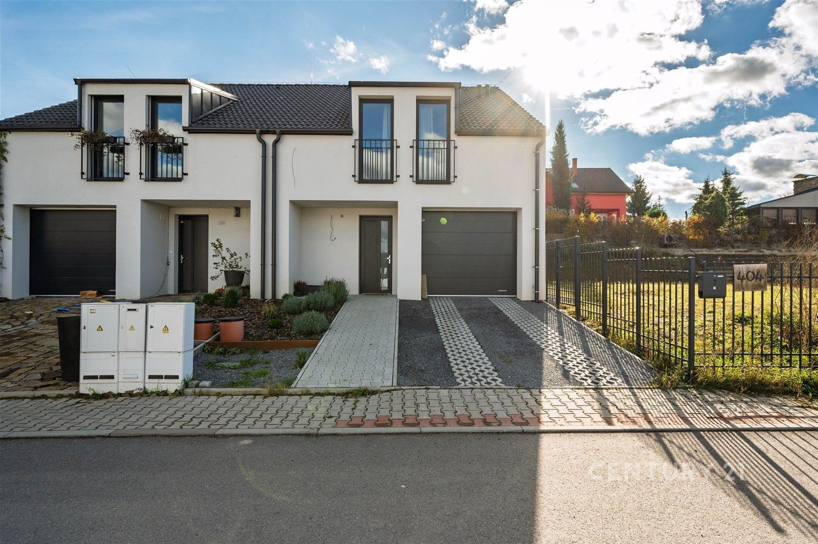 Prodej rodinný dům - Komorní Hrádek, Chocerady, 115 m²