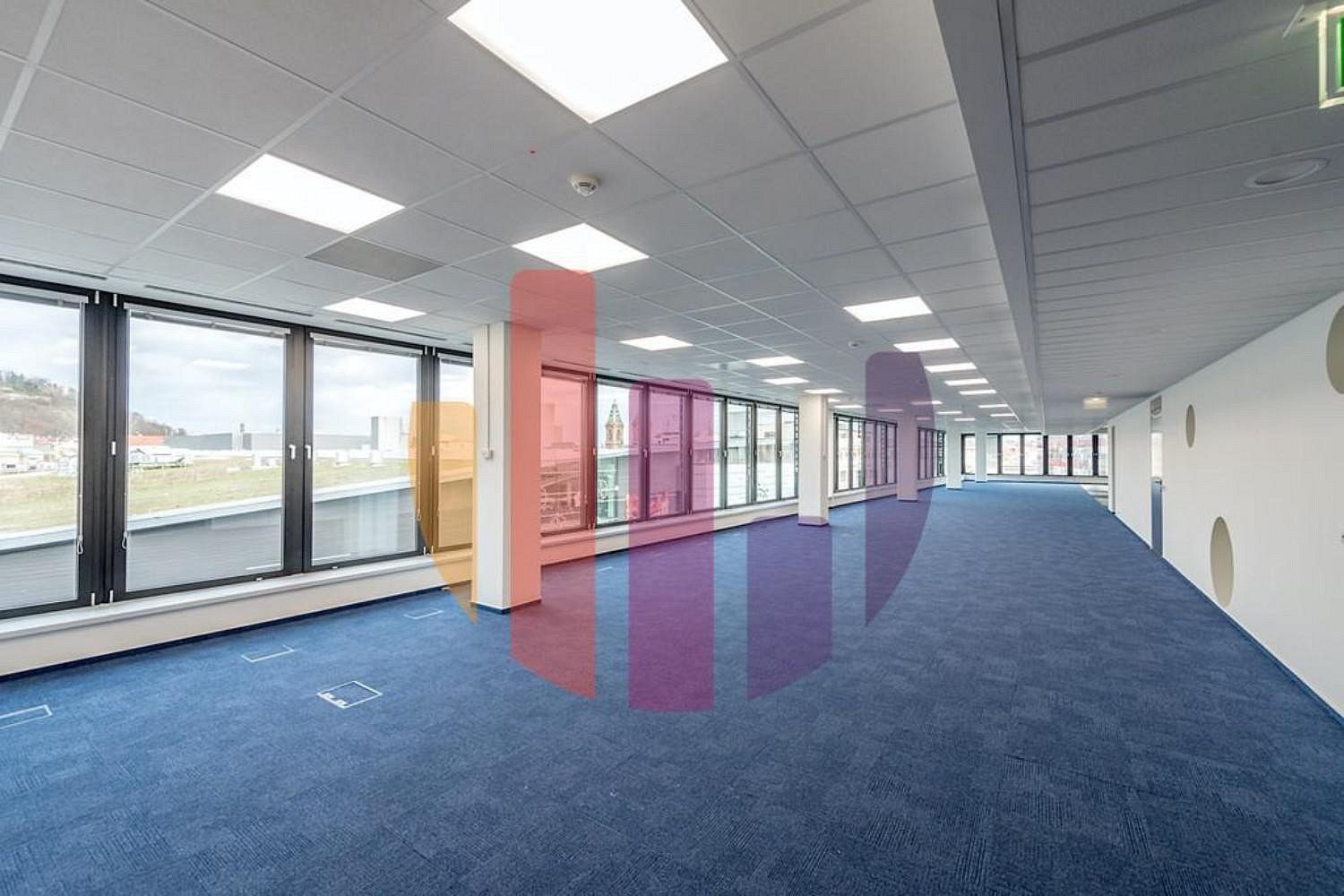 Kancelář · 375 m² · Praha - Smíchov, okres Praha 5, Hlavní město Praha - 3