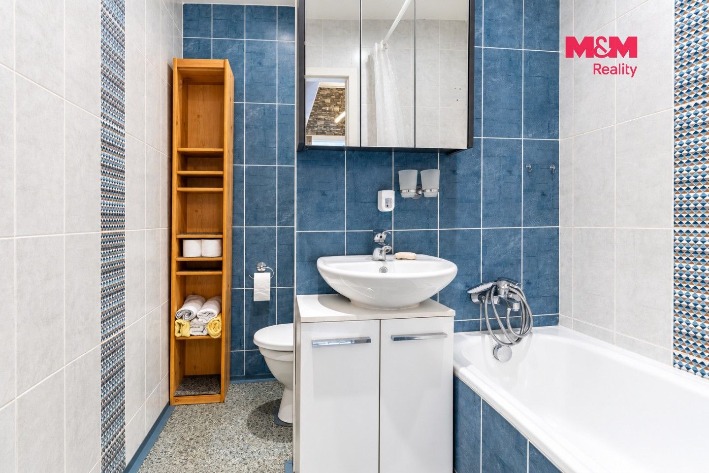 Byt 2+kk · 42 m² · U Botiče, Praha - 3