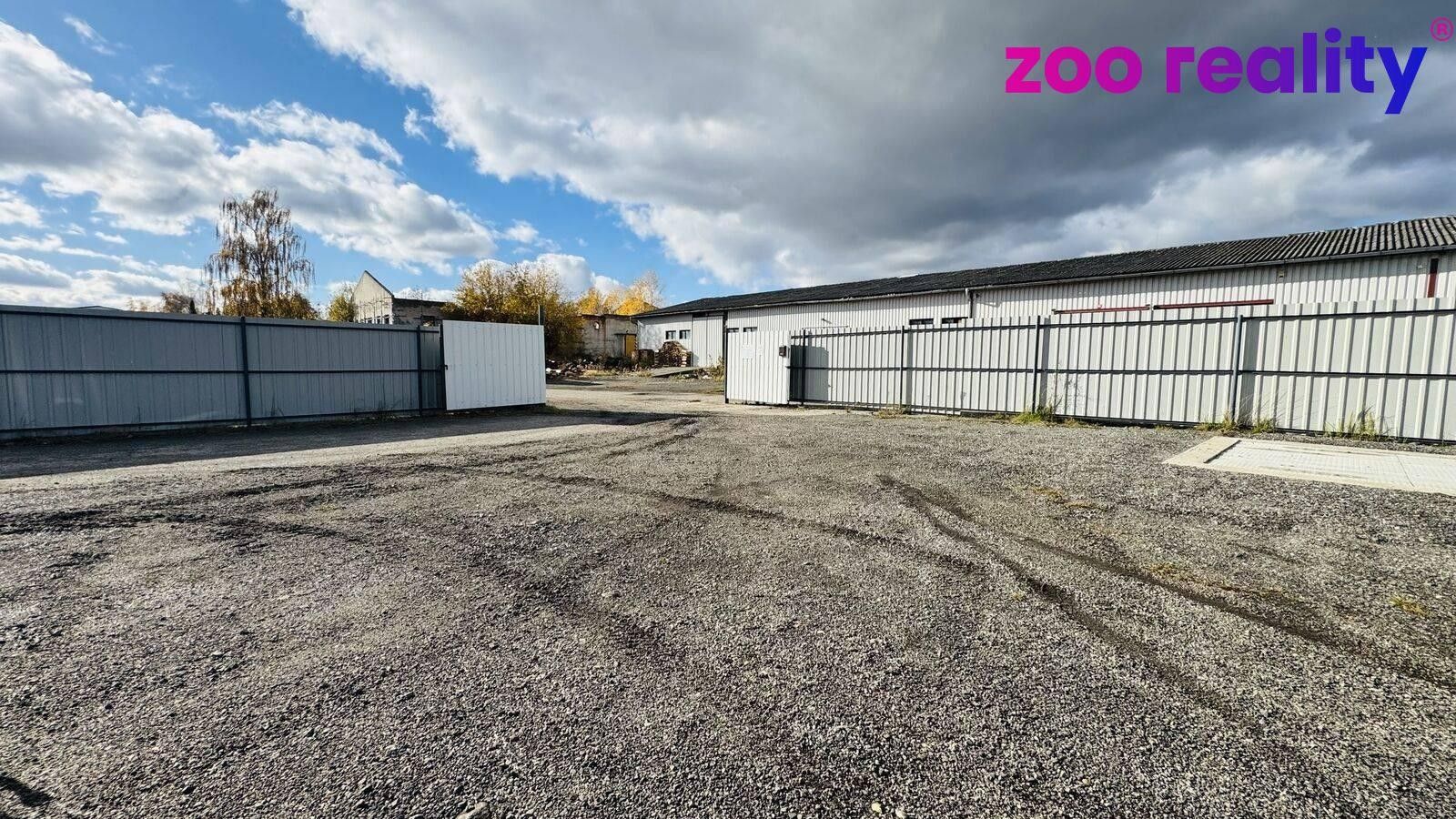 Komerční pozemek, 2 670 m²
