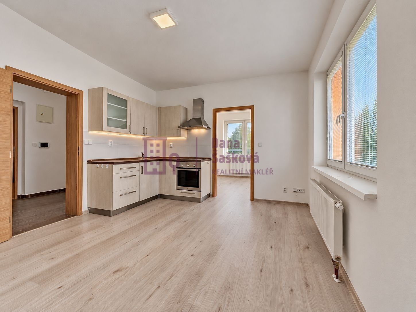 3+kk, sídliště Vajgar 1015, Jindřichův Hradec III, 53 m² - 1