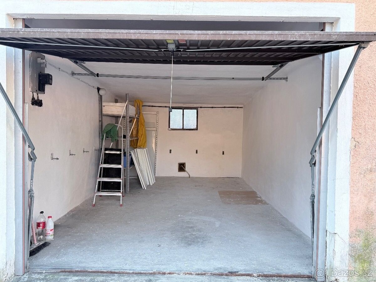 Garáže, Tachov, 347 01