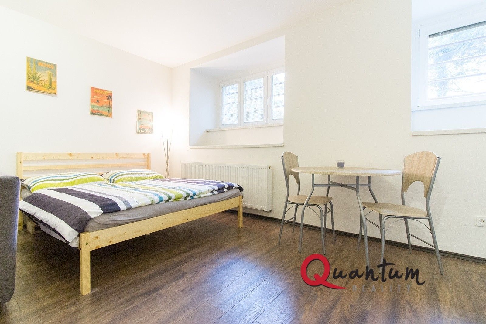 Pronájem byt 1+kk - 5. května, Praha, 34 m²