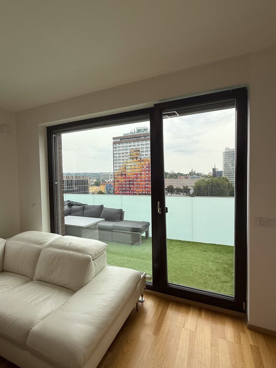 3+kk, Nekvasilova, Praha - Karlín, 85 m² - 2