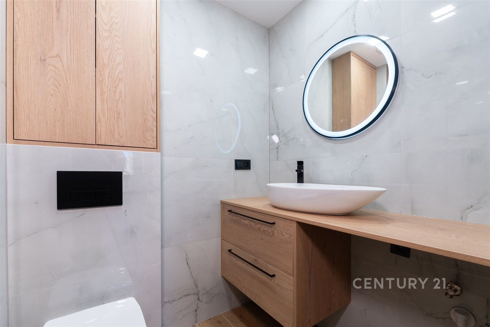 Prodej byt 2+1 - Vítězslava Nezvala, Most, 55 m²