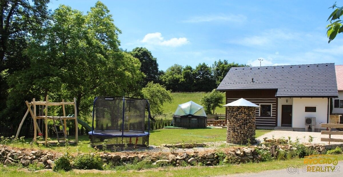 Prodej chata - Praha, 118 00