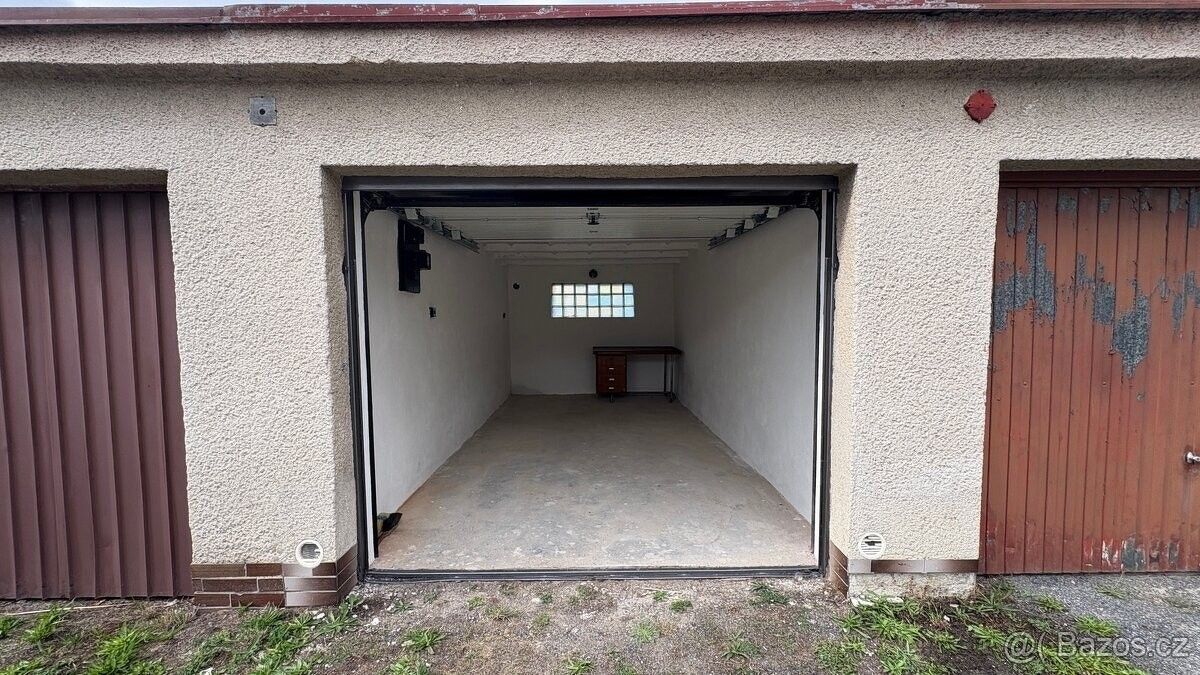 Garáže, Klatovy, 339 01 - 2