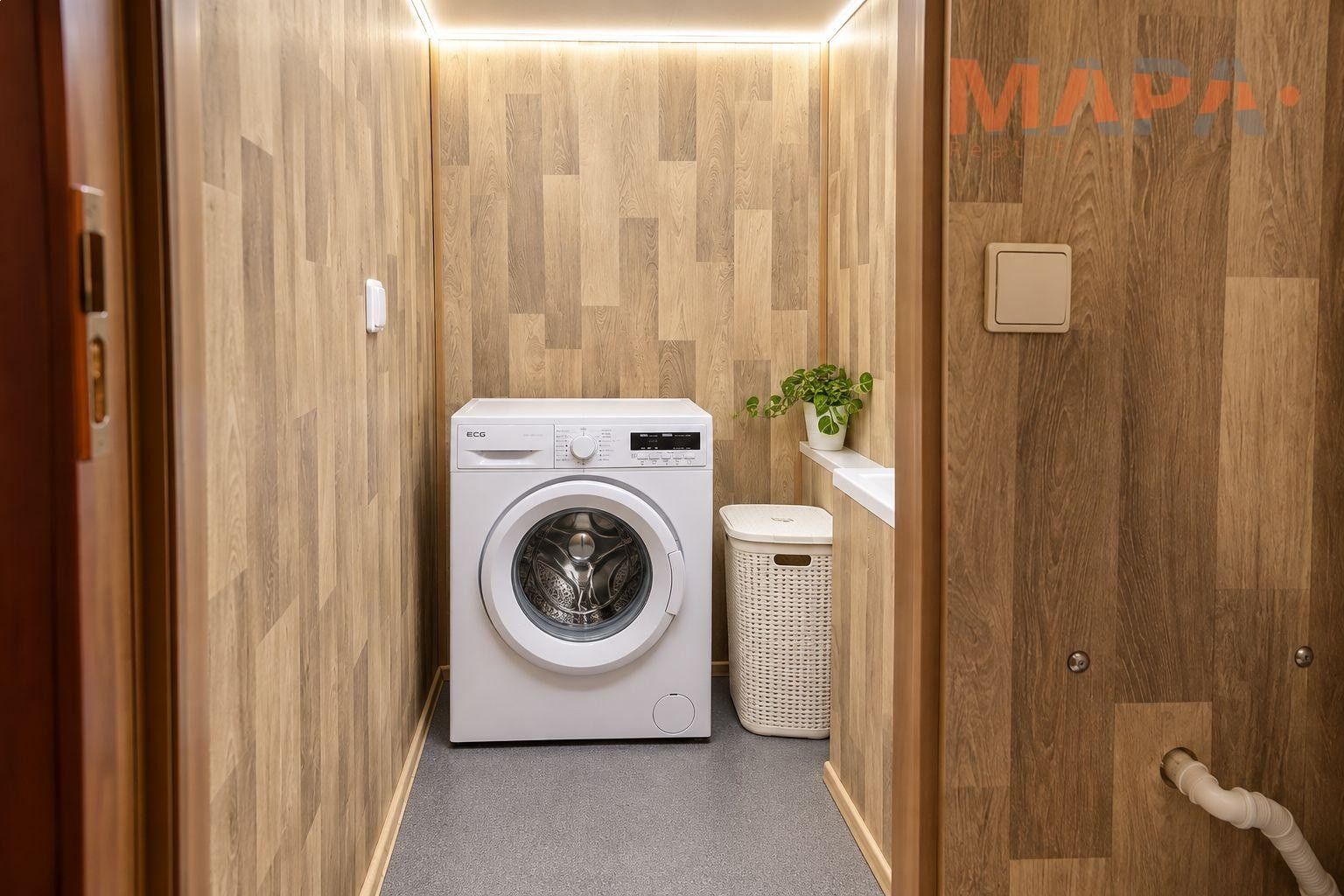 Prodej byt 2+1 - Pod Břízami, Chomutov, 60 m² - 5