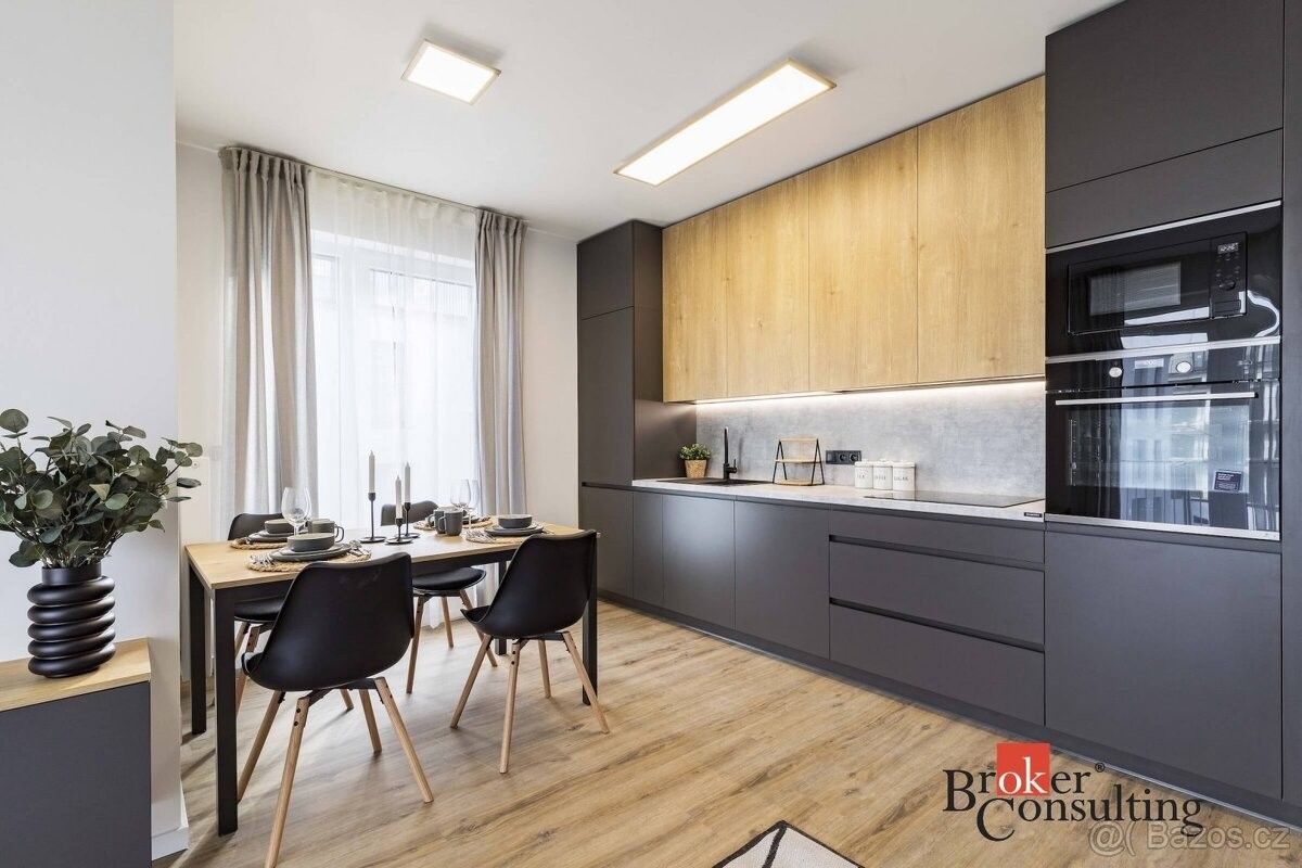 Byty, Kladno, 272 03 - 1