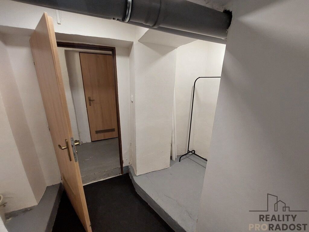 Pronájem kancelář - Na mokřině, Praha Žižkov, 30 m² - 5