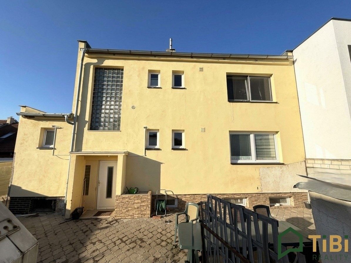 Rodinné domy, Malhostovice, 144 m² - 1
