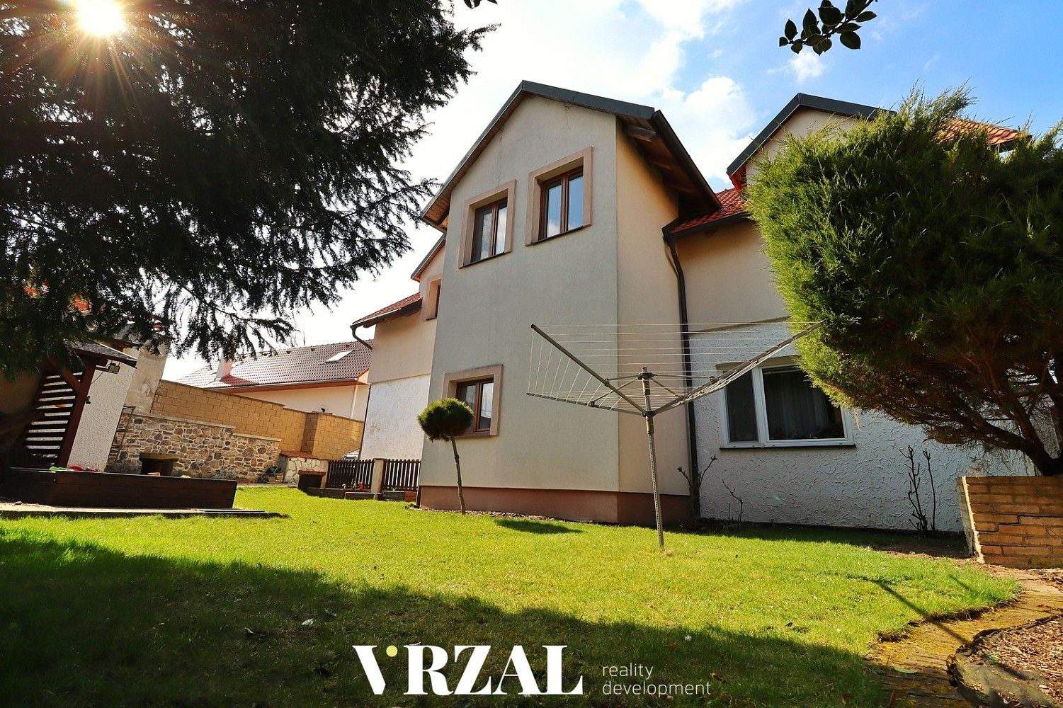 Rodinné domy, Ke Statkům, Tursko, okres Praha-západ, 189 m² - 1