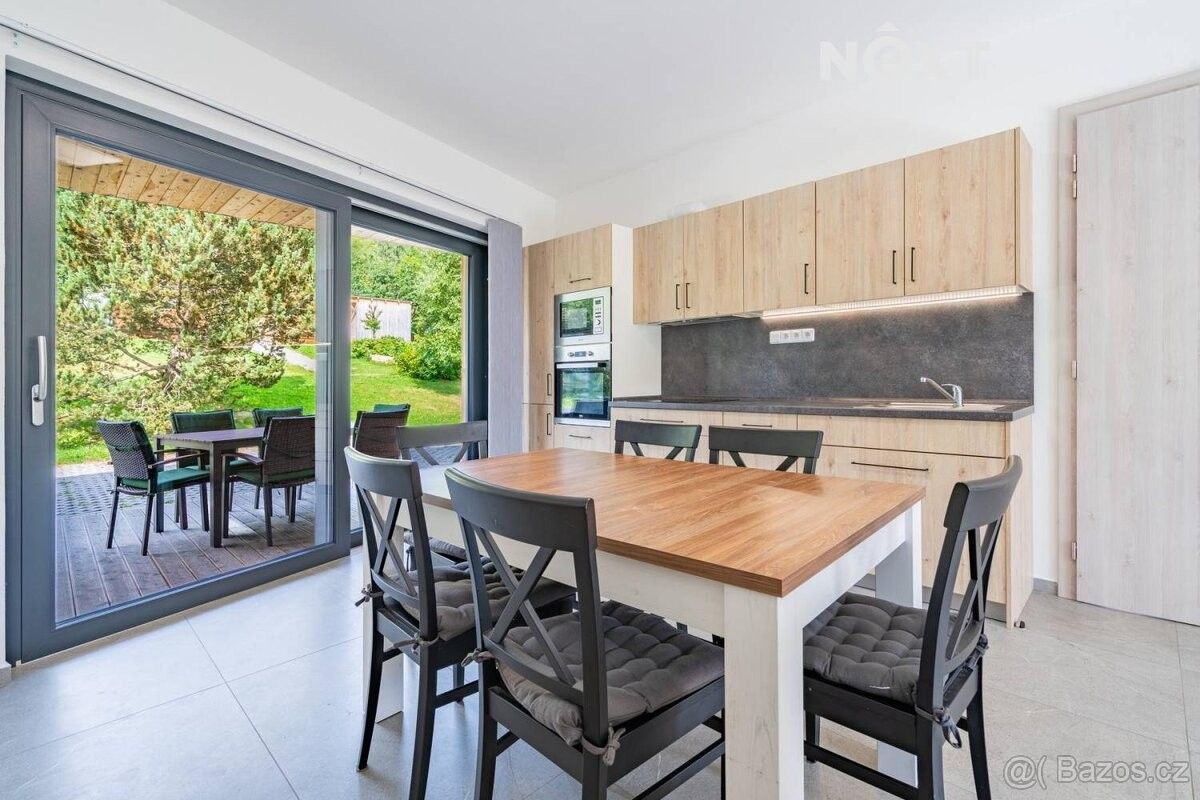 Prodej rodinný dům - Trhové Sviny, 374 01