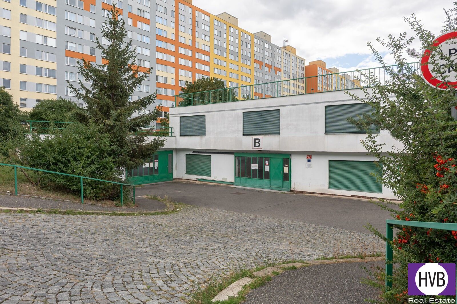 Garáže, Praha Troja, 18 m² - 1