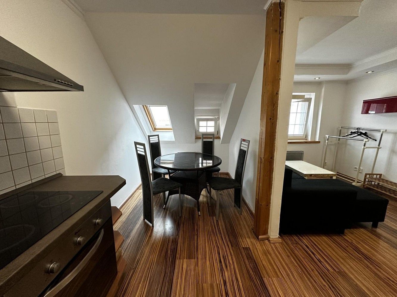 Rodinný dům · 130 m² · Chomutovská, Jirkov, okres Chomutov - 3