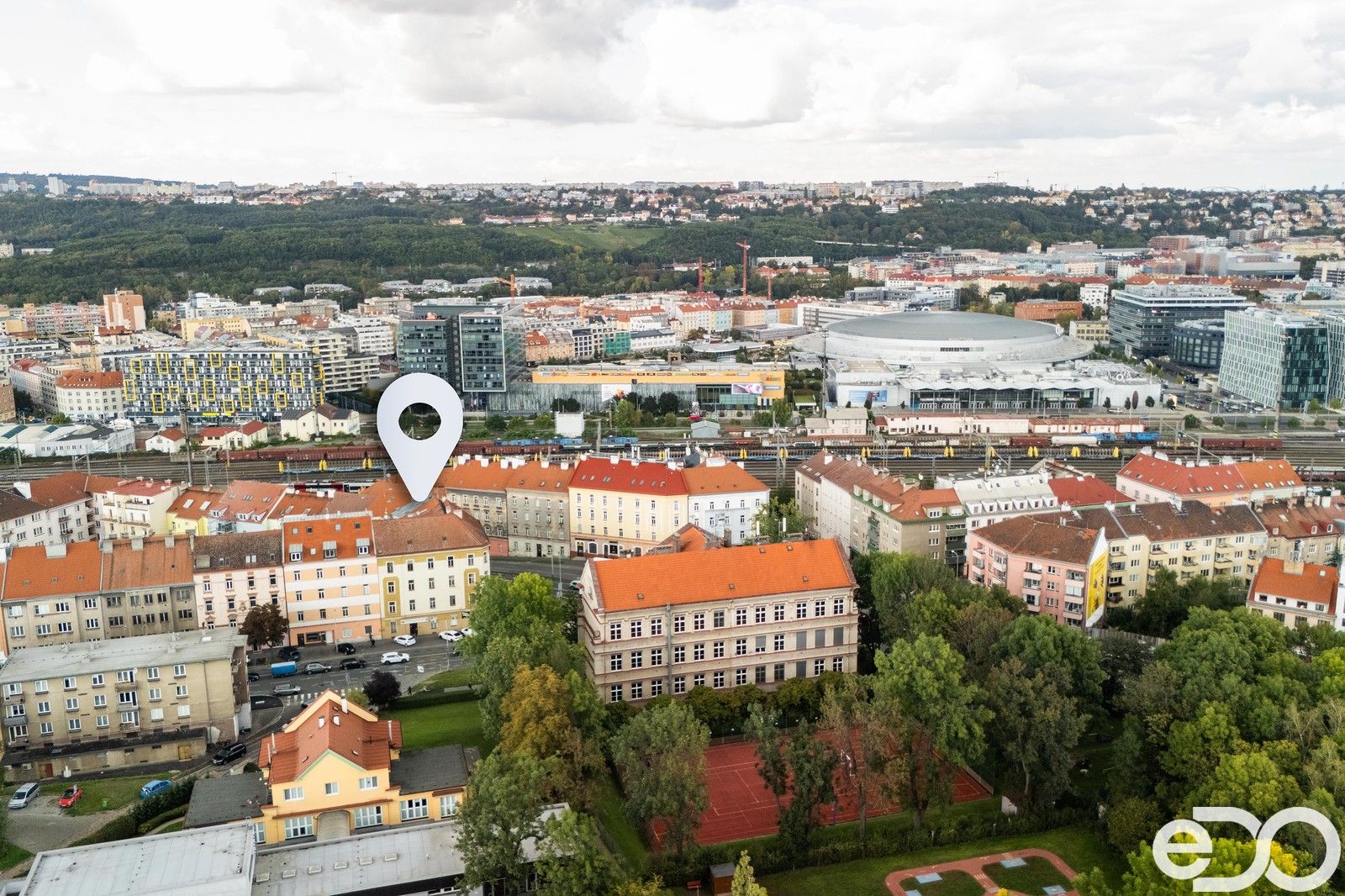 Prodej byt 2+kk - Spojovací, Praha, 50 m²