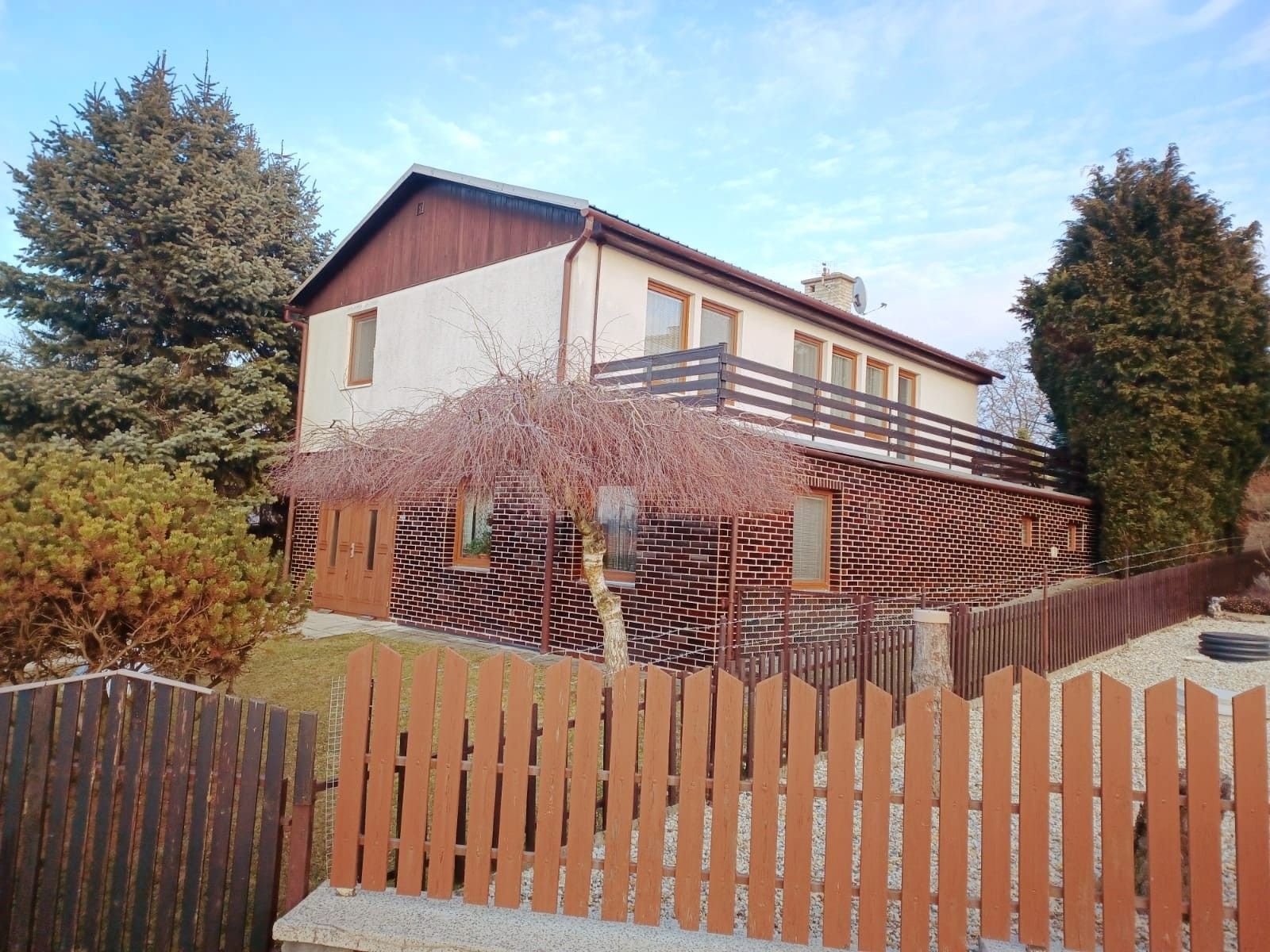 Rodinné domy, Osvoboditelů, Ivanovice na Hané, 211 m²