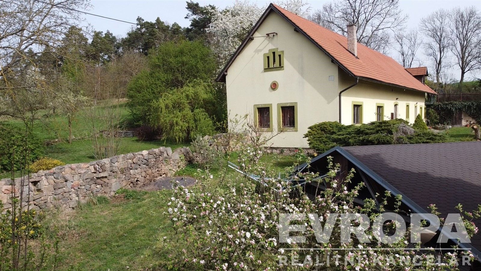 Rodinné domy, Bukovany, 208 m²