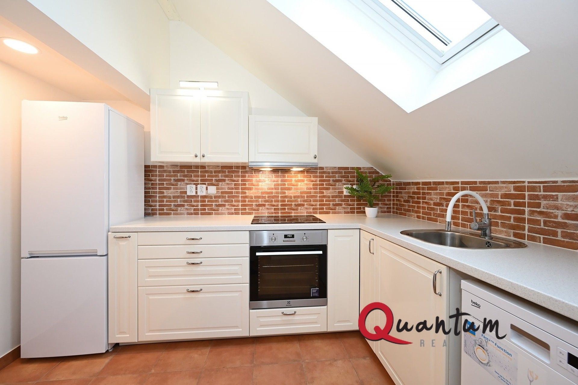 2+kk, Hošťálkova, Praha, 85 m²