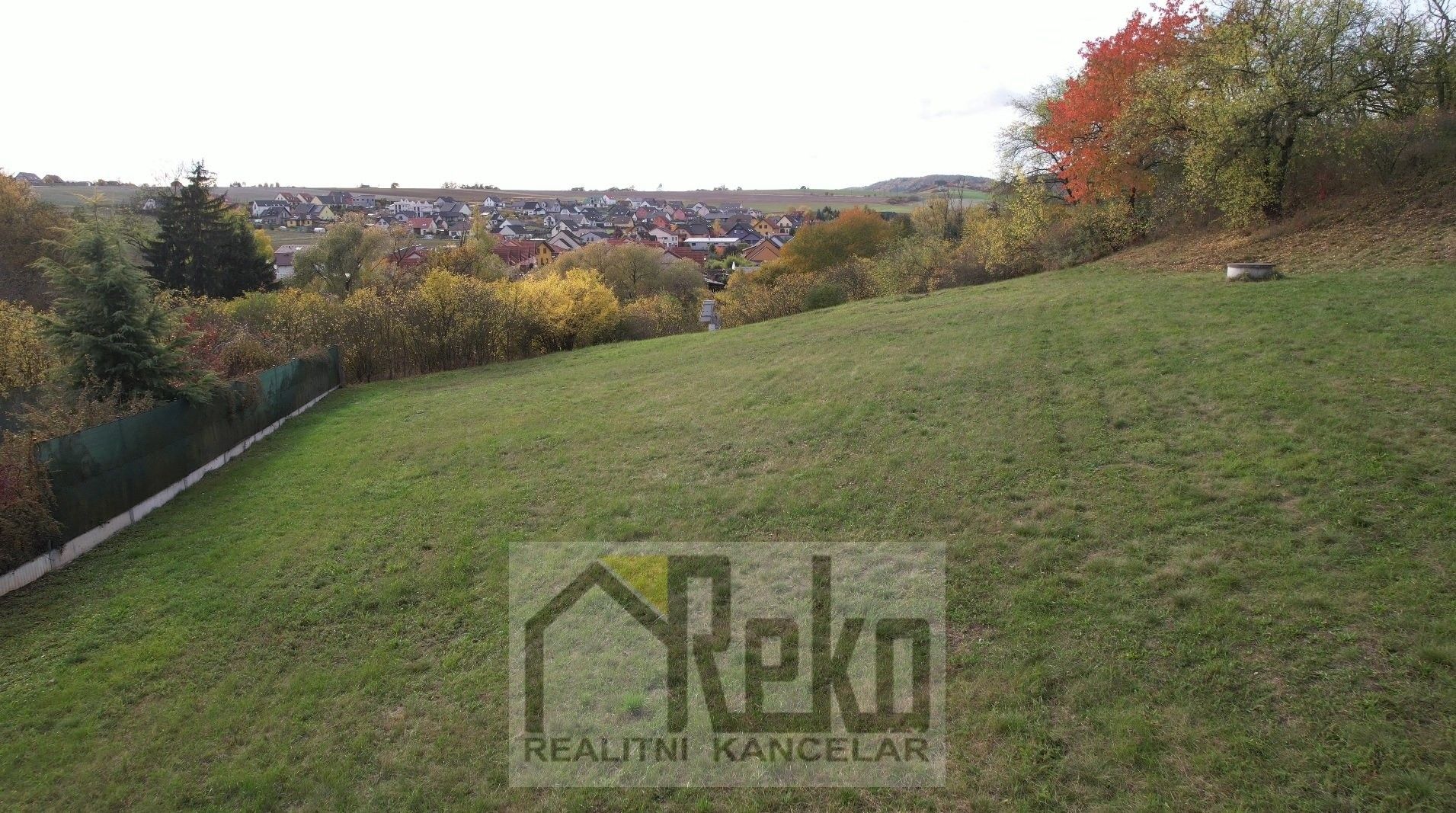 Pozemky pro bydlení, Na Skalce, Králův Dvůr Počaply - 1