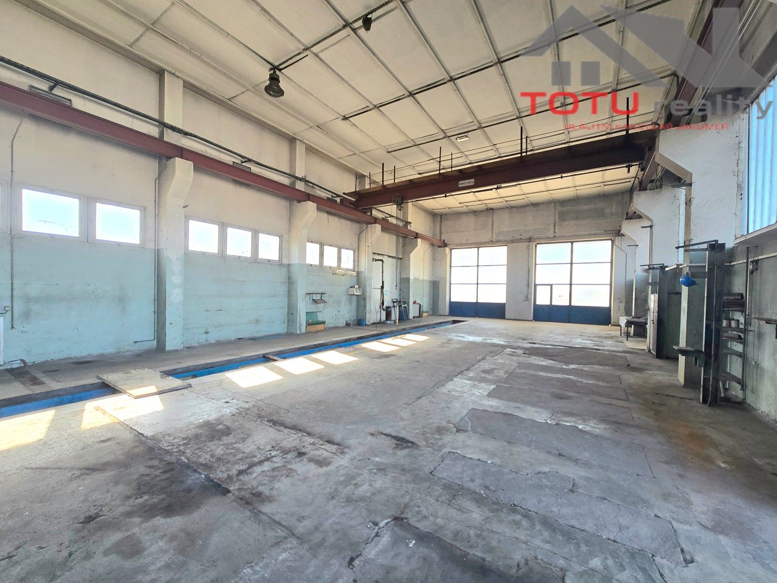 Výrobní prostory · 3 010 m² · K čáslavkám, Černožice - 3
