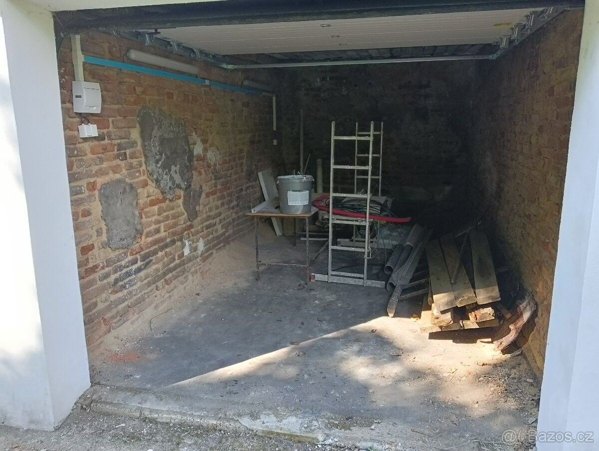Pronájem garáž - Litvínov, 435 42, 20 m²
