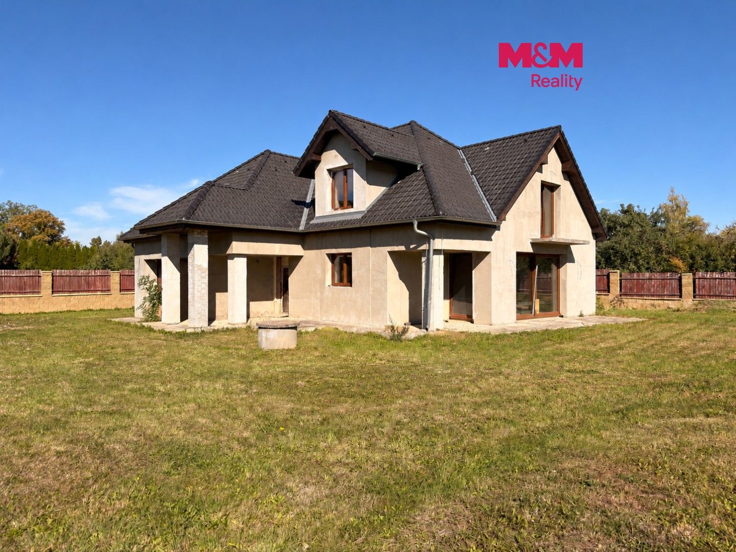 Prodej rodinný dům - Dubno, 253 m² - 1