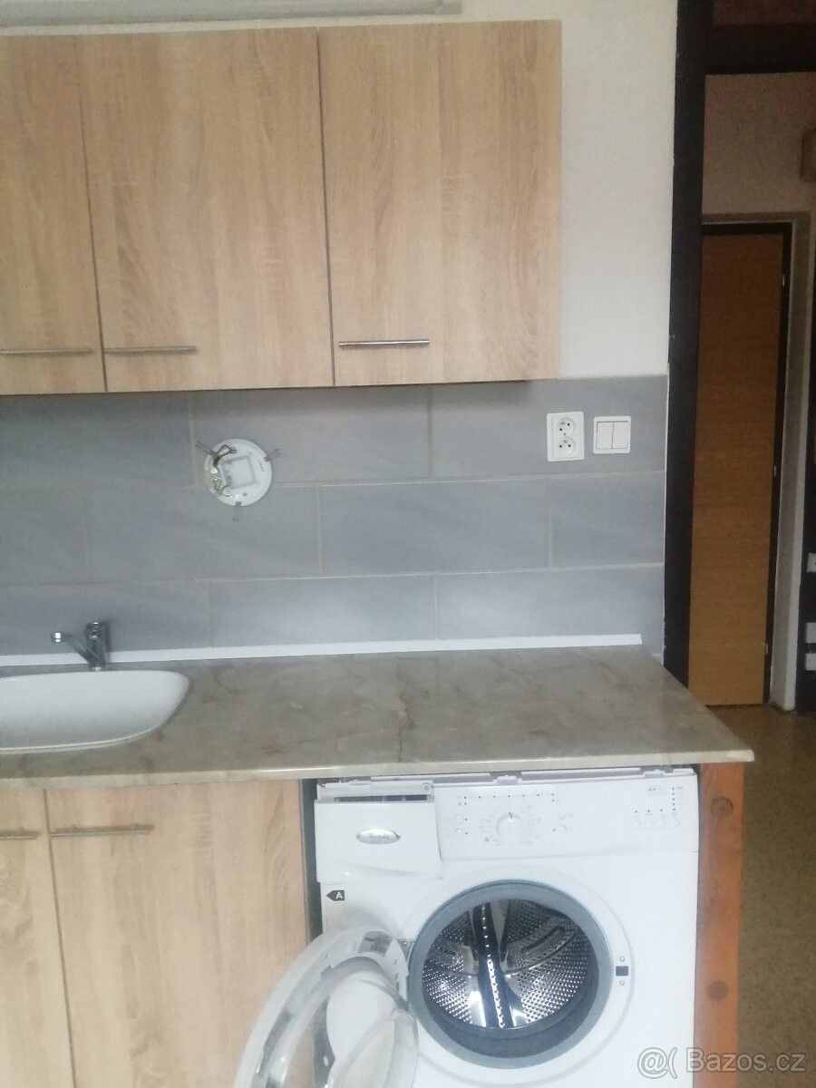 Pronájem byt - Bochov, 364 71