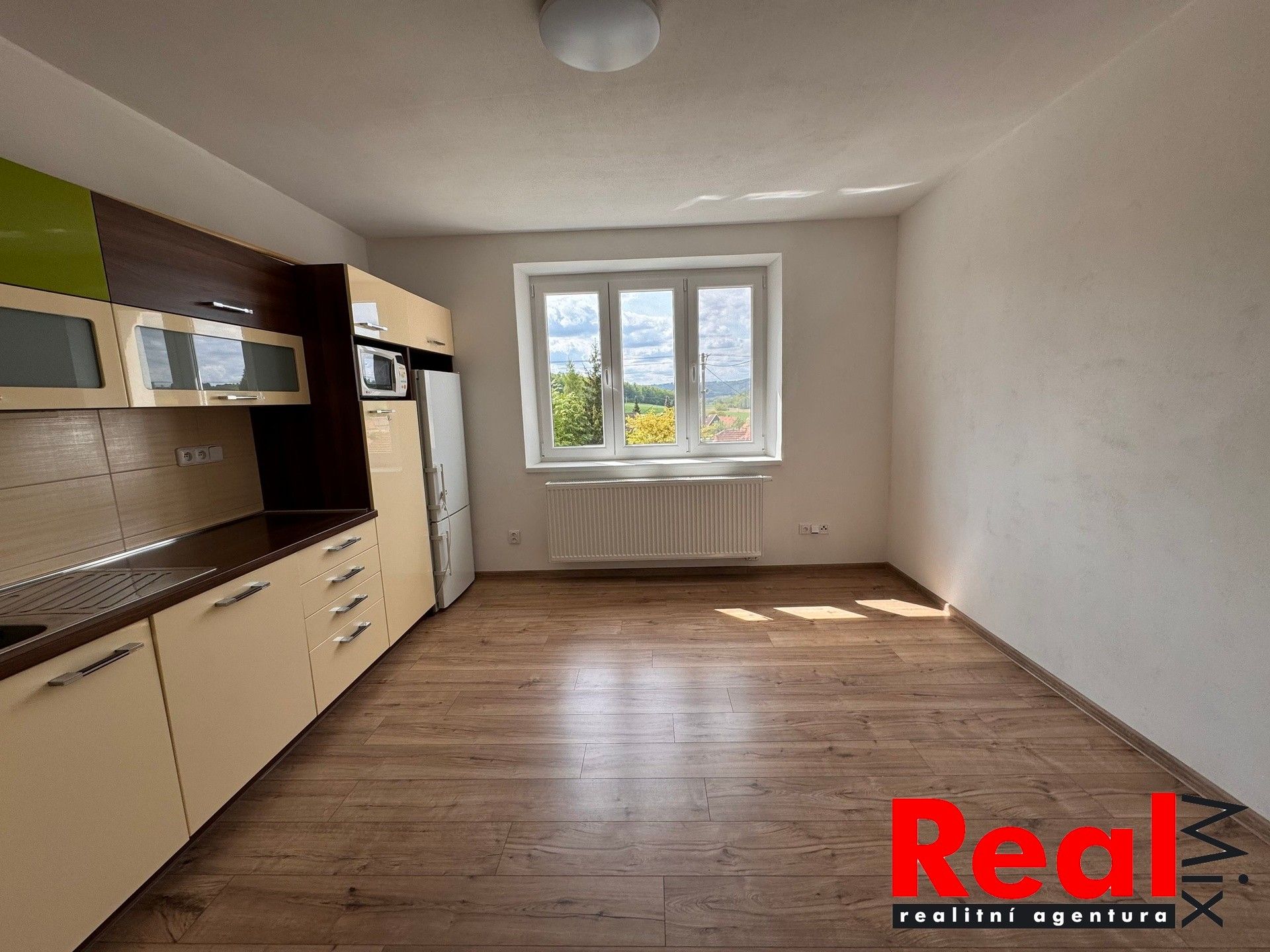 Pronájem byt 3+kk - Lažany, 69 m²