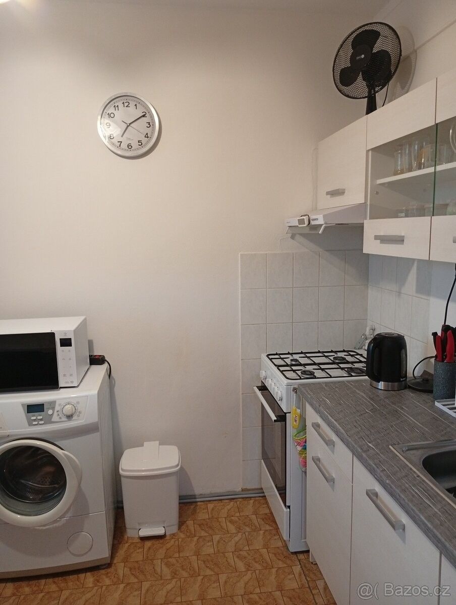 Prodej byt - Bruntál, 792 01 - 2