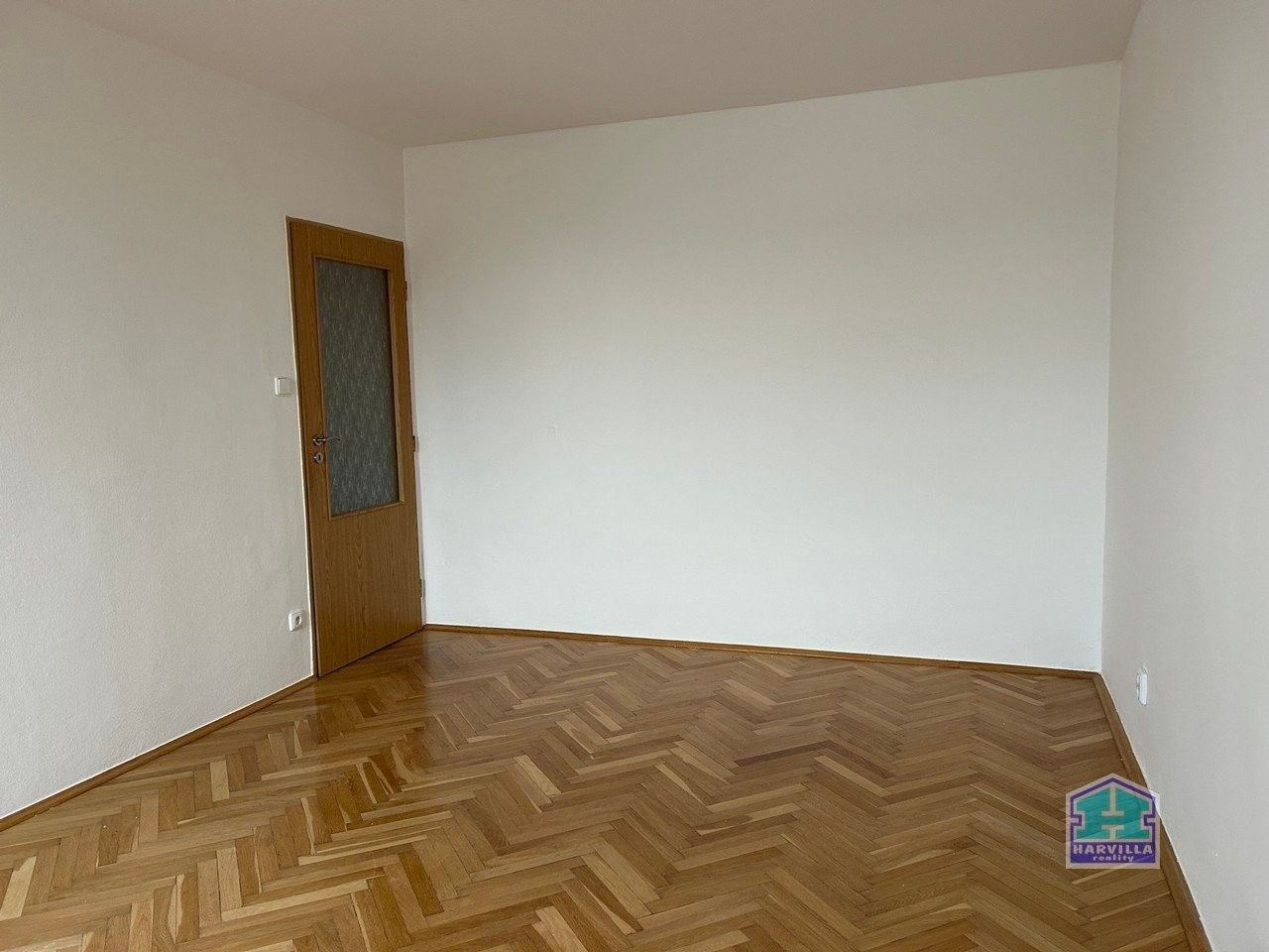 Pronájem byt 1+1 - Spojovací 2049, Plzeň Východní Předměstí, 35 m² - 5