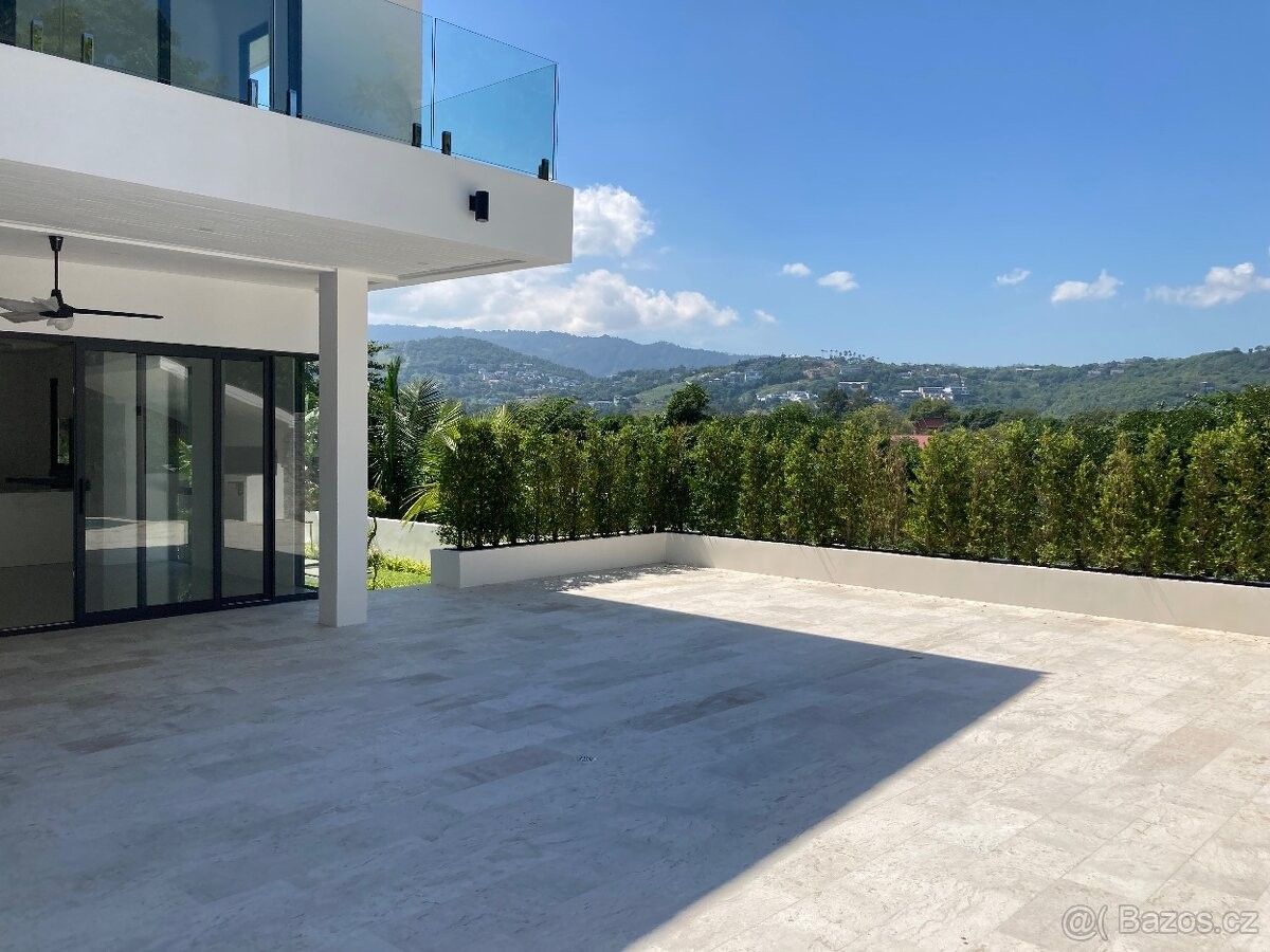 Prodej rodinný dům - 987 66, Zahraničí