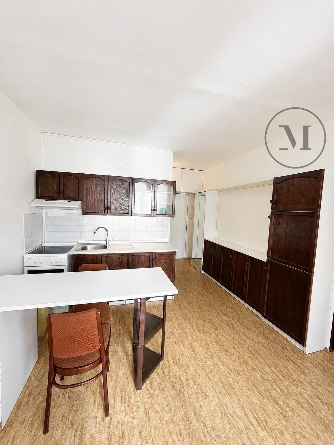 2+kk, O. Nedbala 829, České Budějovice 2, 34 m² - 1