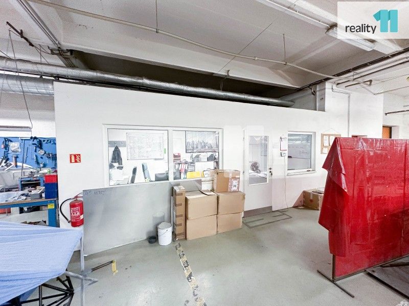 Výrobní prostory · 556 m² · 2. května, Napajedla - 3