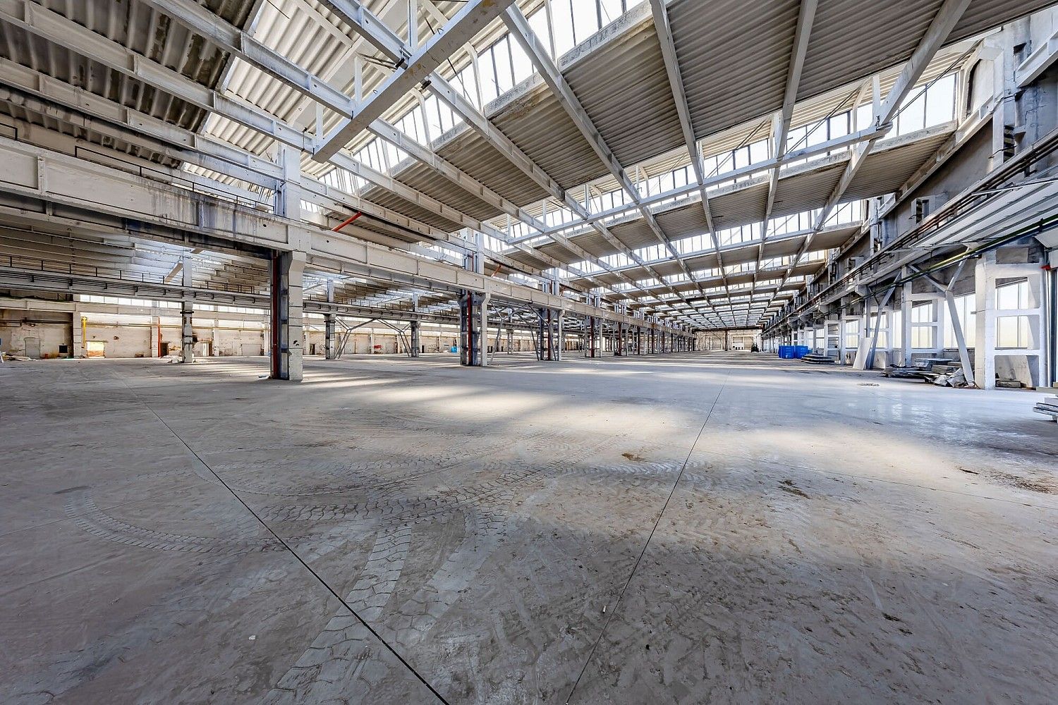 Pronájem výrobní prostory - Veselí nad Moravou, okres Hodonín, Jihomoravský kraj, 2 000 m² - 1