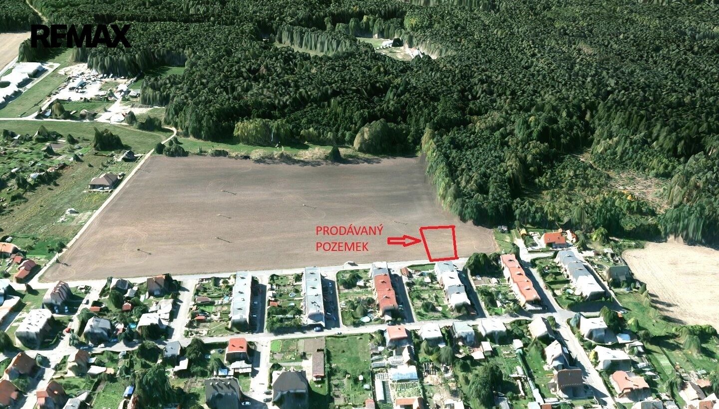 Pozemek pro bydlení, 906 m²