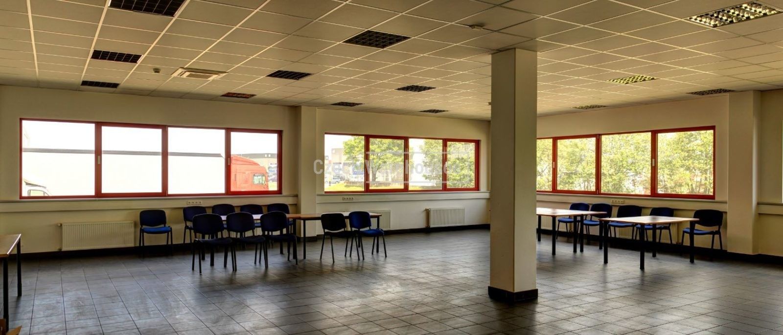 Sklady, Praha, 1 m²