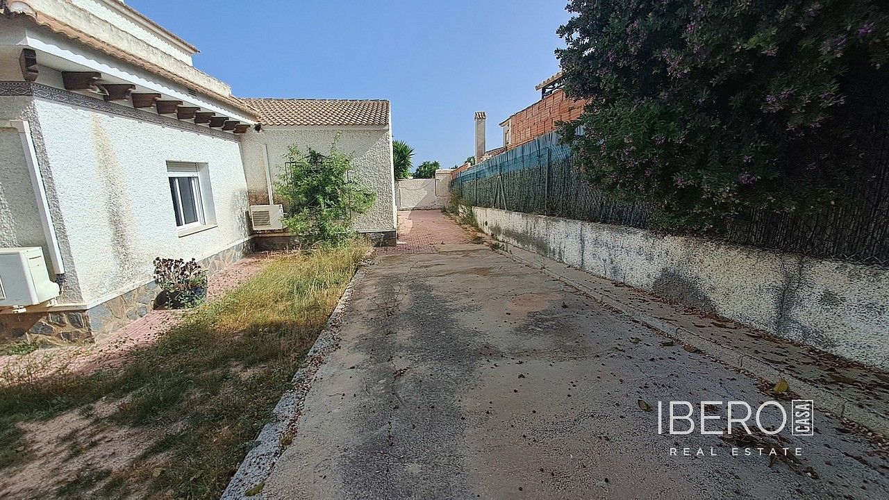 Prodej rodinný dům - Villamartin, ES, 200 m² - 2
