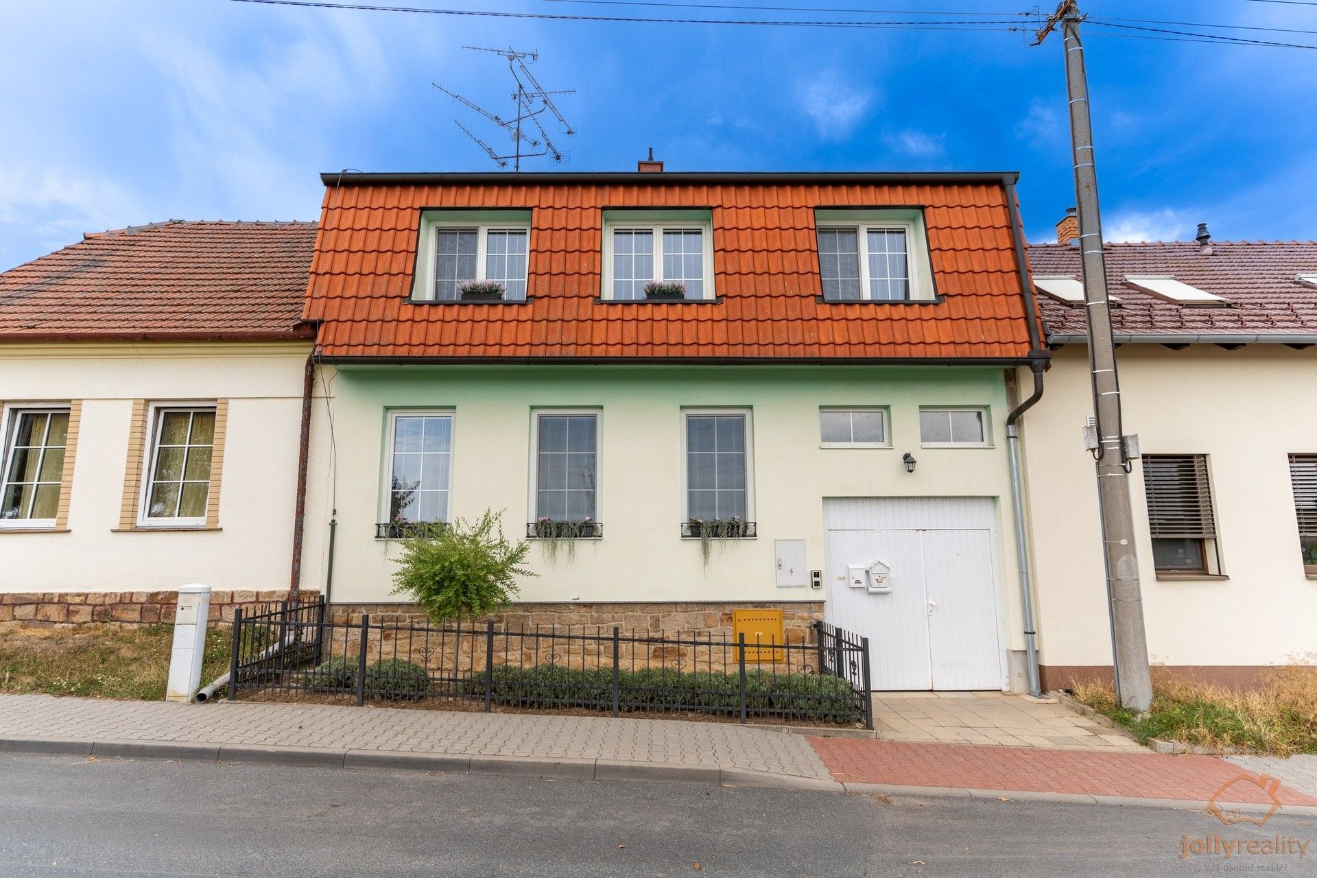 Rodinné domy, Družstevní, Zbýšov, 246 m² - 1