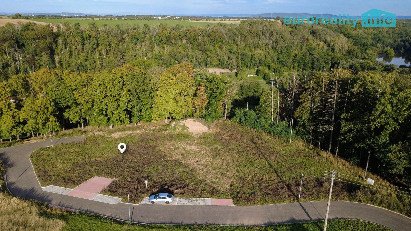 Pozemek pro bydlení, 1 211 m²
