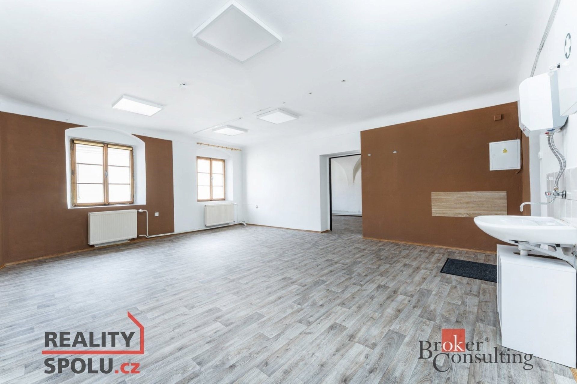 Obchodní prostory, Pernštýnská, Pardubice, 54 m²