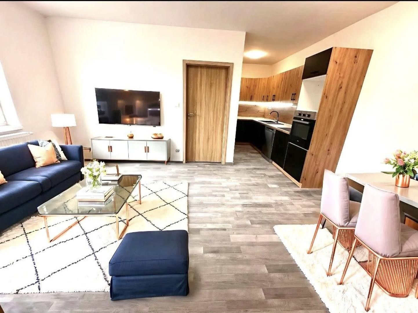 3+kk, Dolní Dobrouč, 74 m²