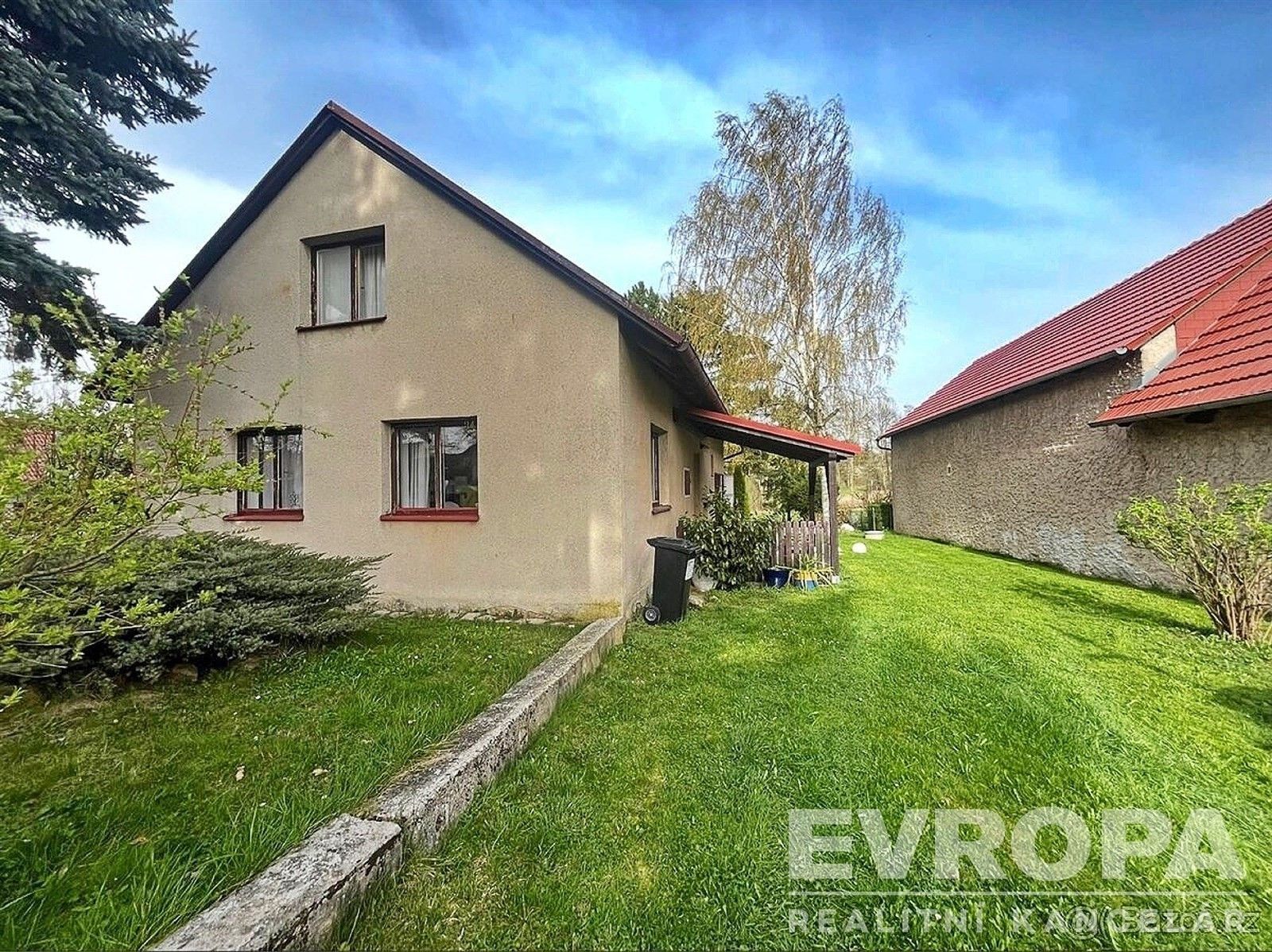 Prodej rodinný dům - Rašovice Netušil, 150 m² - 1