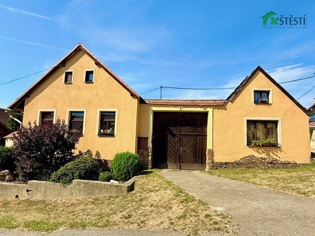 Rodinné domy, Staré Hobzí, 536 m²