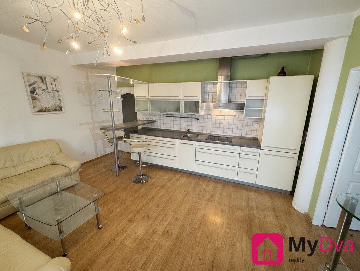 Prodej byt 2+kk - Mičurinova, Znojmo, 55 m²