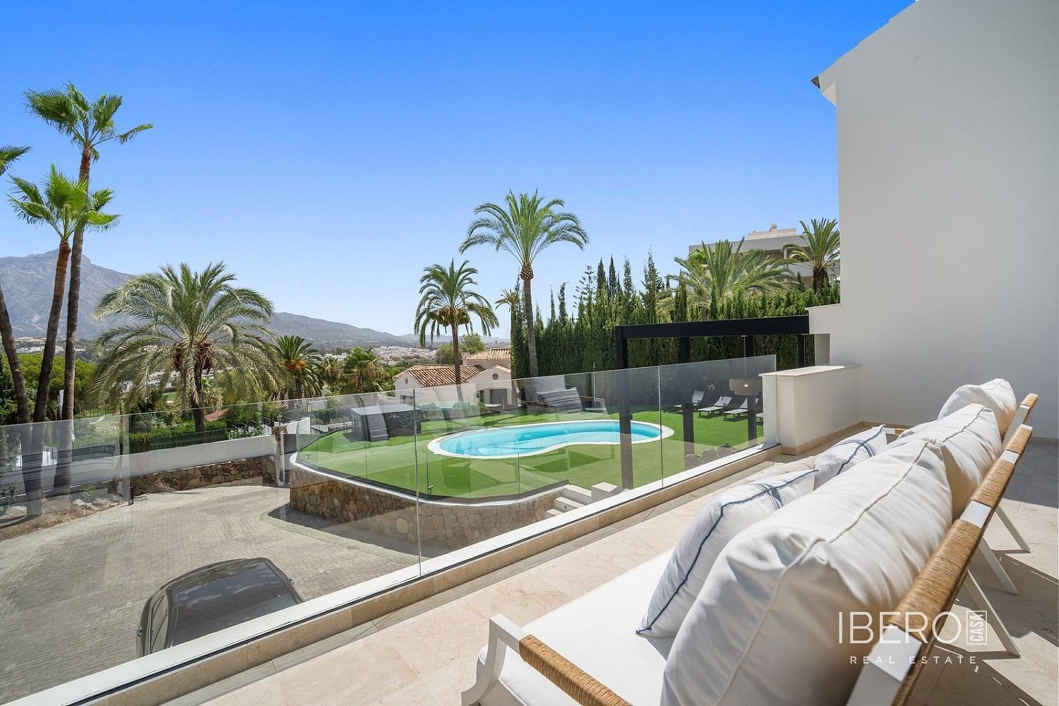 Rodinný dům · 321 m² · Nueva Andalucía, Španělsko - 3