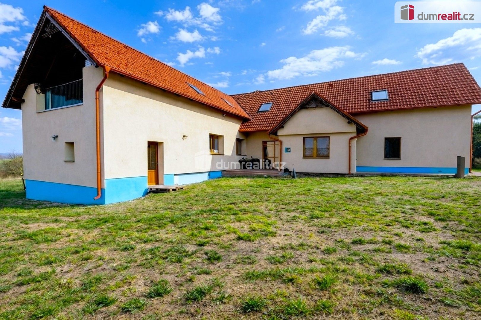 Rodinné domy, Hostín, 210 m²